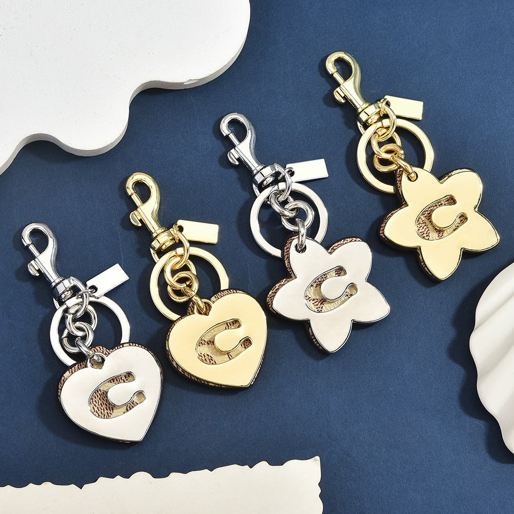 Monogram Keychain Leather - Gantungan Kunci Tas Monogram Initial C,