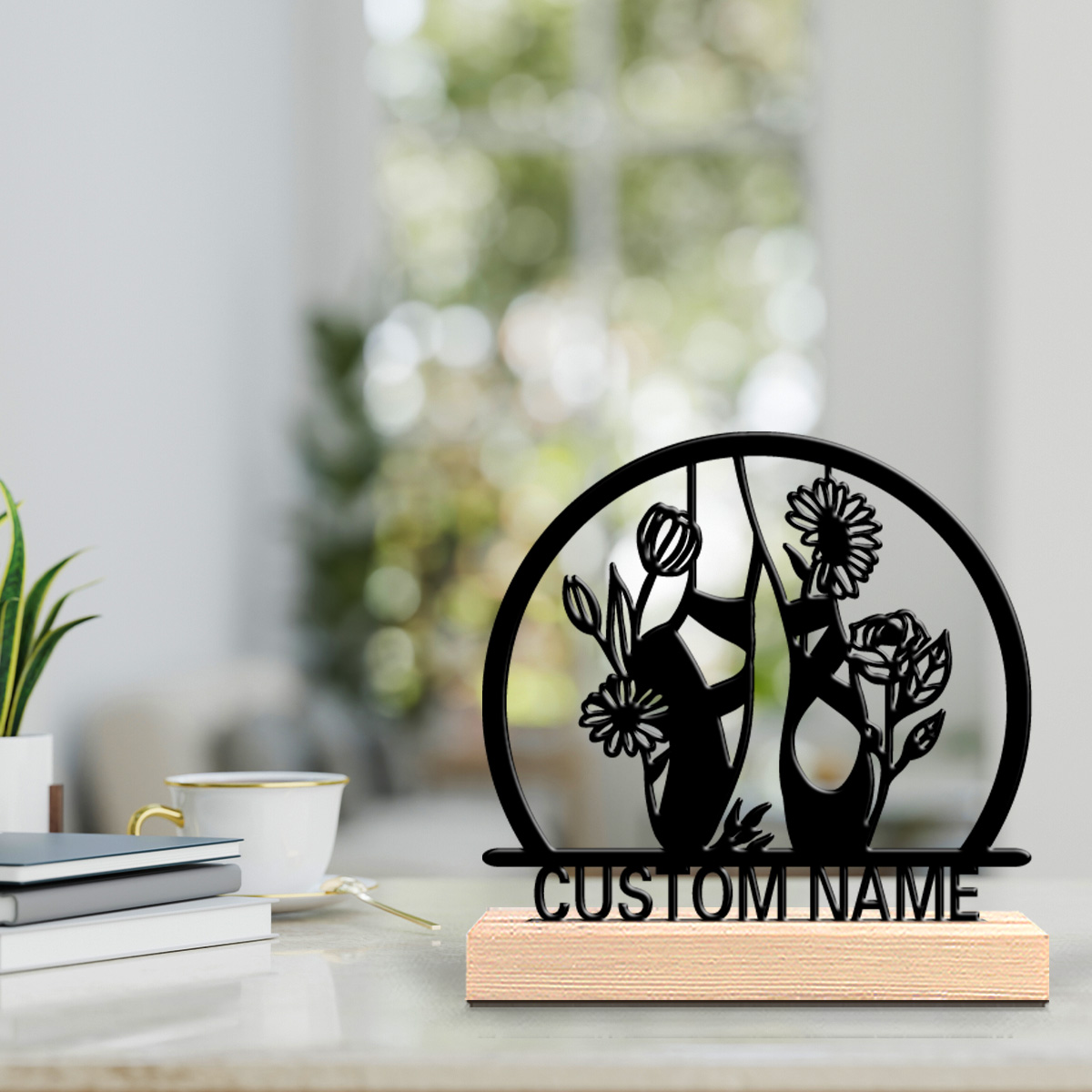 Engraved Wood Frame - 1 buah sepatu balet cantik yang