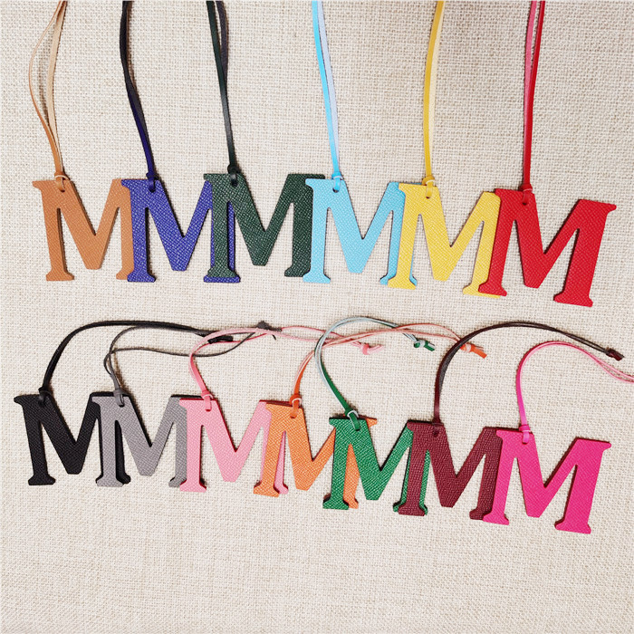 Grosir Mewah Asli Kulit Alami  - Monogram Keychain Leather ulasan dan harga