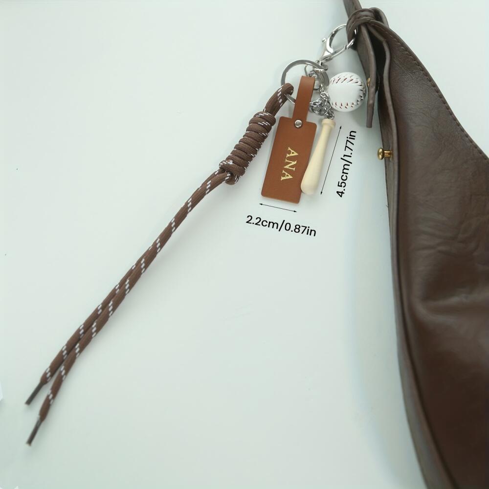 Gantungan Kunci Bertema Olahra - Monogram Keychain Leather ulasan dan harga